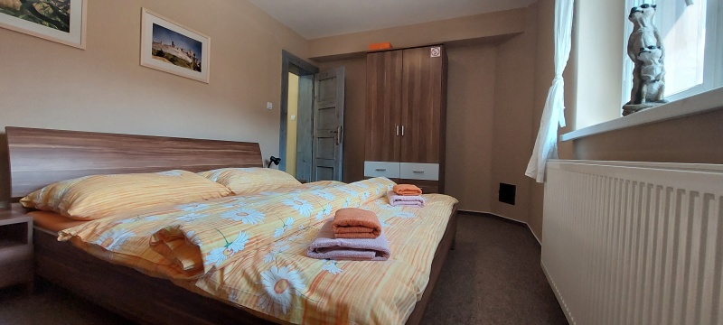 Apartmán 3 - Spálňa 1 (pre max. 3 osoby) Apartmán 3 - Spálňa 1 (pre max. 3 osoby)