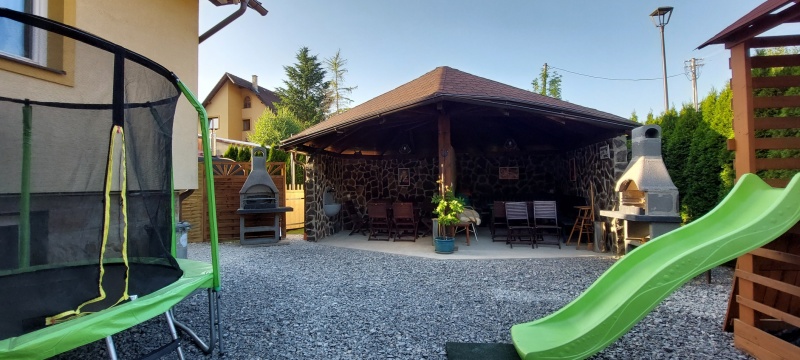 Súkromný dvor - Kompletne vybavený Súkromný dvor - Kompletne vybavený